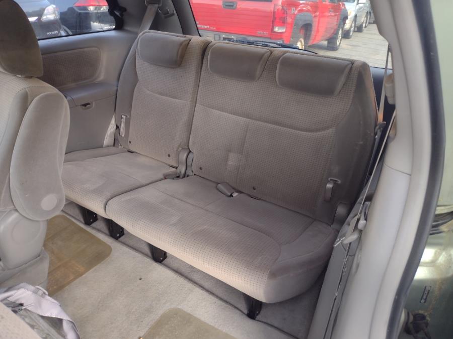2010 Toyota Sienna 5dr 8-Pass Van LE FWD, available for sale in Chicopee, Massachusetts | Matts Auto Mall LLC. Chicopee, Massachusetts 2010 Toyota Sienna 5dr 8-Pass Van LE FWD, available for sale in Chicopee, Massachusetts | Matts Auto Mall LLC. Chicopee, Massachusetts