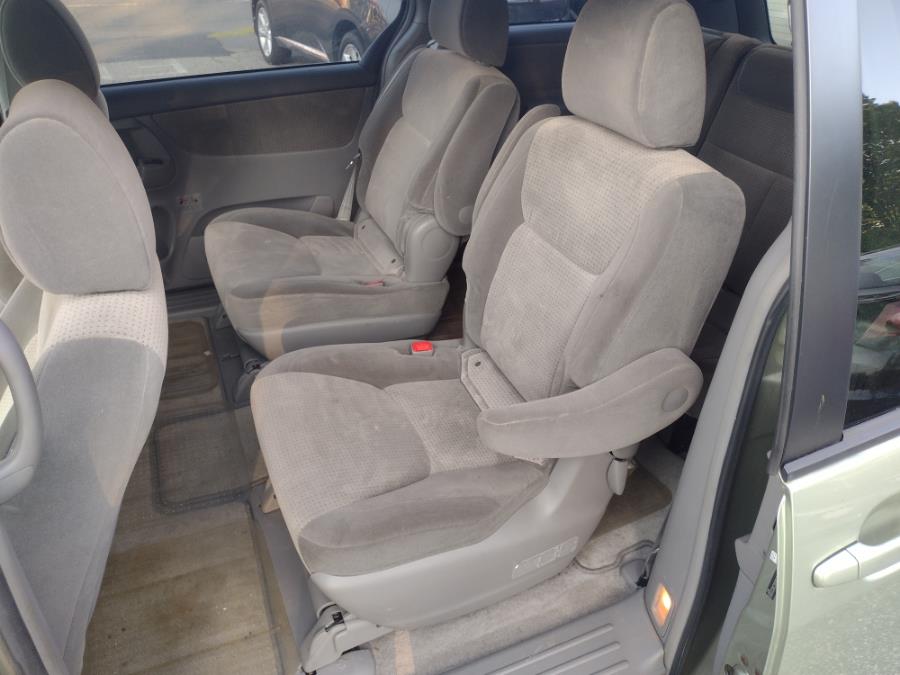 2010 Toyota Sienna 5dr 8-Pass Van LE FWD, available for sale in Chicopee, Massachusetts | Matts Auto Mall LLC. Chicopee, Massachusetts 2010 Toyota Sienna 5dr 8-Pass Van LE FWD, available for sale in Chicopee, Massachusetts | Matts Auto Mall LLC. Chicopee, Massachusetts
