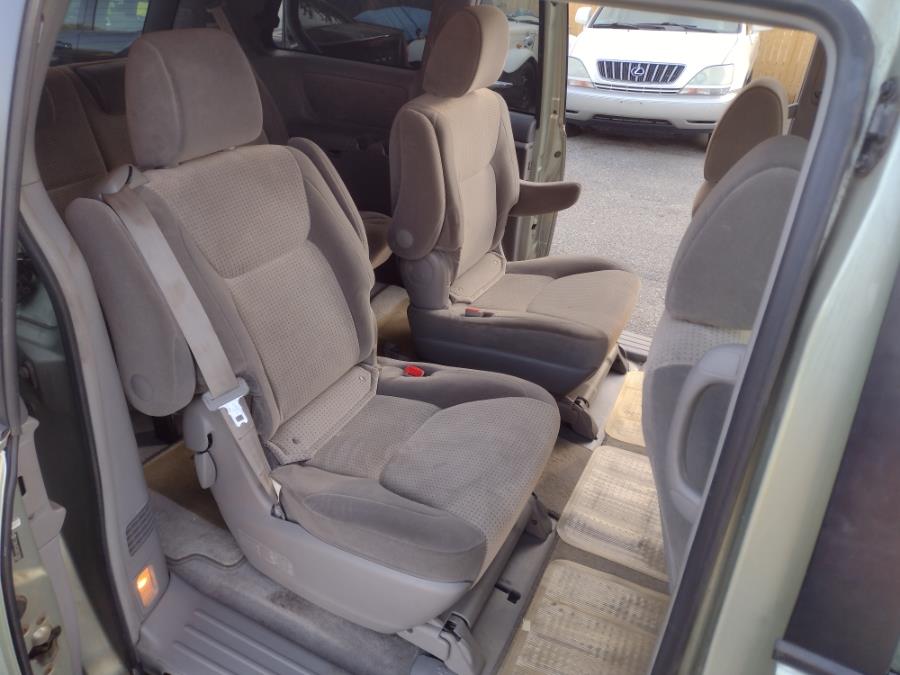2010 Toyota Sienna 5dr 8-Pass Van LE FWD, available for sale in Chicopee, Massachusetts | Matts Auto Mall LLC. Chicopee, Massachusetts 2010 Toyota Sienna 5dr 8-Pass Van LE FWD, available for sale in Chicopee, Massachusetts | Matts Auto Mall LLC. Chicopee, Massachusetts
