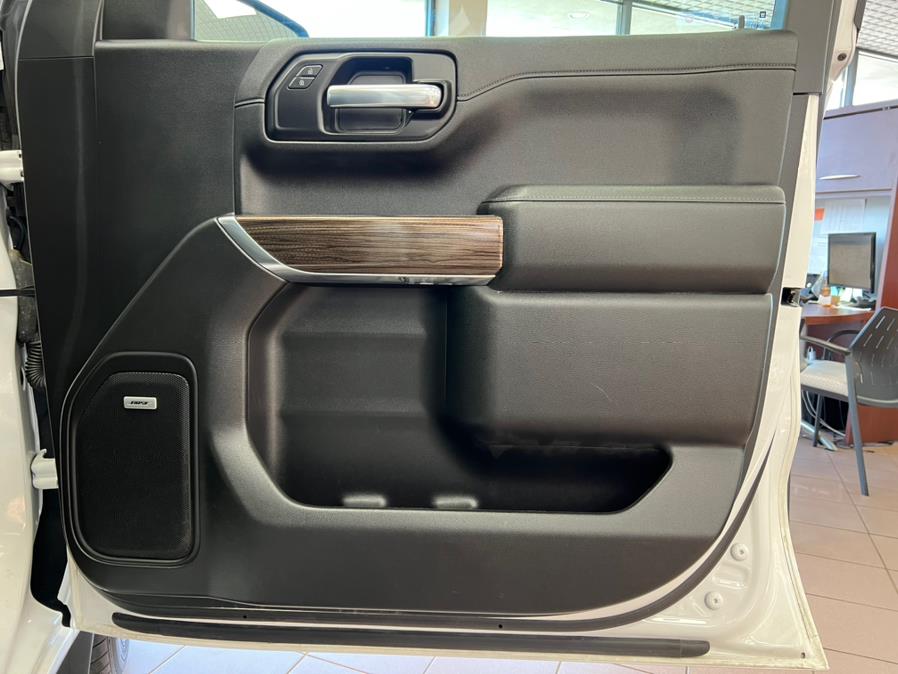 2020 Chevrolet Silverado 1500 4WD Crew Cab 147" RST, available for sale in Massapequa Park, New York | Power Motors East. Massapequa Park, New York 2020 Chevrolet Silverado 1500 4WD Crew Cab 147" RST, available for sale in Massapequa Park, New York | Power Motors East. Massapequa Park, New York