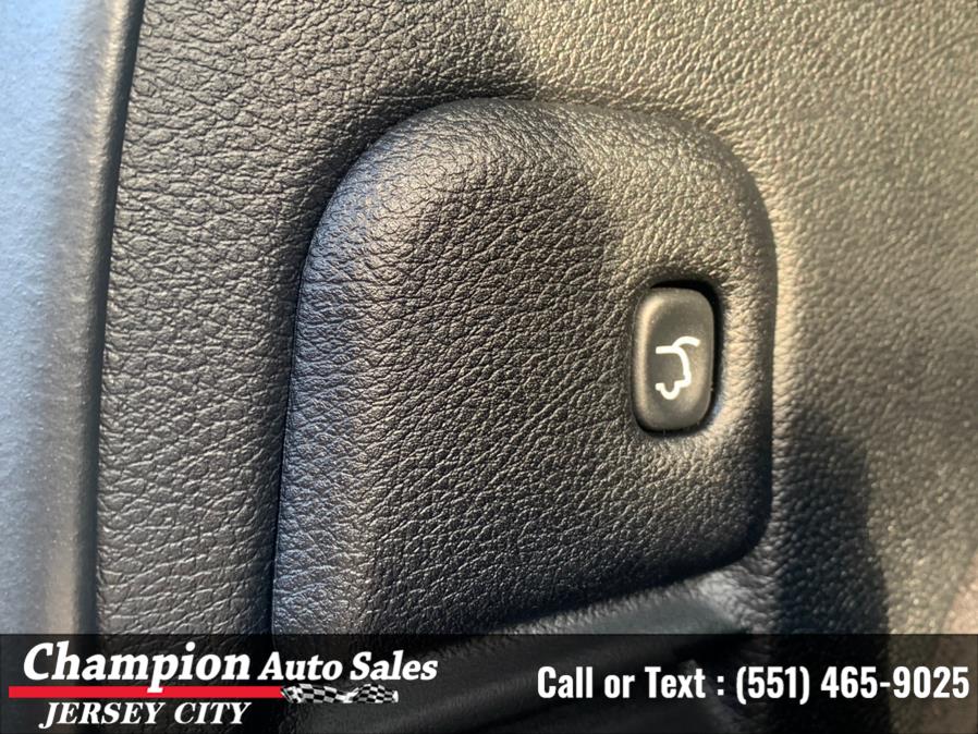 2013 Jeep Grand Cherokee 4WD 4dr Overland, available for sale in Jersey City, New Jersey | Champion Auto Sales. Jersey City, New Jersey 2013 Jeep Grand Cherokee 4WD 4dr Overland, available for sale in Jersey City, New Jersey | Champion Auto Sales. Jersey City, New Jersey