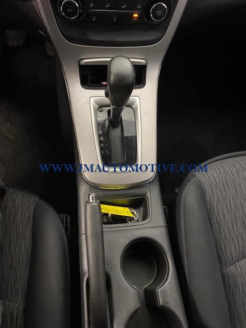 2015 Nissan Sentra 4dr Sdn I4 CVT SV, available for sale in Naugatuck, Connecticut | J&M Automotive Sls&Svc LLC. Naugatuck, Connecticut 2015 Nissan Sentra 4dr Sdn I4 CVT SV, available for sale in Naugatuck, Connecticut | J&M Automotive Sls&Svc LLC. Naugatuck, Connecticut