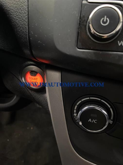 2015 Nissan Sentra 4dr Sdn I4 CVT SV, available for sale in Naugatuck, Connecticut | J&M Automotive Sls&Svc LLC. Naugatuck, Connecticut 2015 Nissan Sentra 4dr Sdn I4 CVT SV, available for sale in Naugatuck, Connecticut | J&M Automotive Sls&Svc LLC. Naugatuck, Connecticut