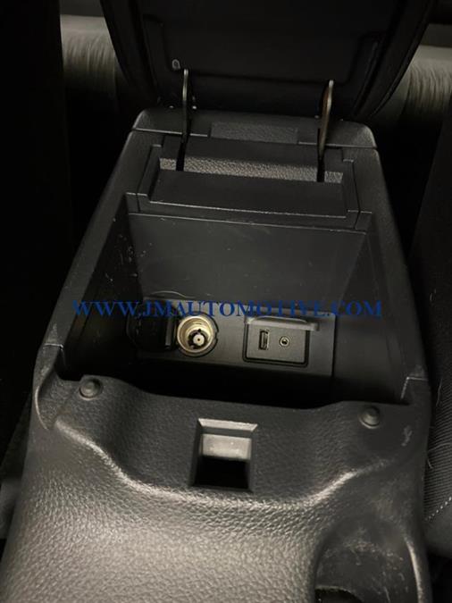 2015 Nissan Sentra 4dr Sdn I4 CVT SV, available for sale in Naugatuck, Connecticut | J&M Automotive Sls&Svc LLC. Naugatuck, Connecticut 2015 Nissan Sentra 4dr Sdn I4 CVT SV, available for sale in Naugatuck, Connecticut | J&M Automotive Sls&Svc LLC. Naugatuck, Connecticut