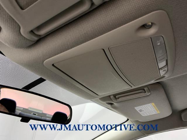 2015 Nissan Sentra 4dr Sdn I4 CVT SV, available for sale in Naugatuck, Connecticut | J&M Automotive Sls&Svc LLC. Naugatuck, Connecticut 2015 Nissan Sentra 4dr Sdn I4 CVT SV, available for sale in Naugatuck, Connecticut | J&M Automotive Sls&Svc LLC. Naugatuck, Connecticut