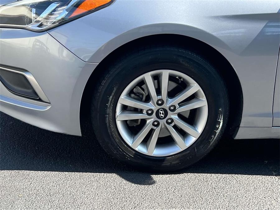 2016 Hyundai Sonata Base, available for sale in Wantagh, New York | Wantagh Certified. Wantagh, New York 2016 Hyundai Sonata Base, available for sale in Wantagh, New York | Wantagh Certified. Wantagh, New York