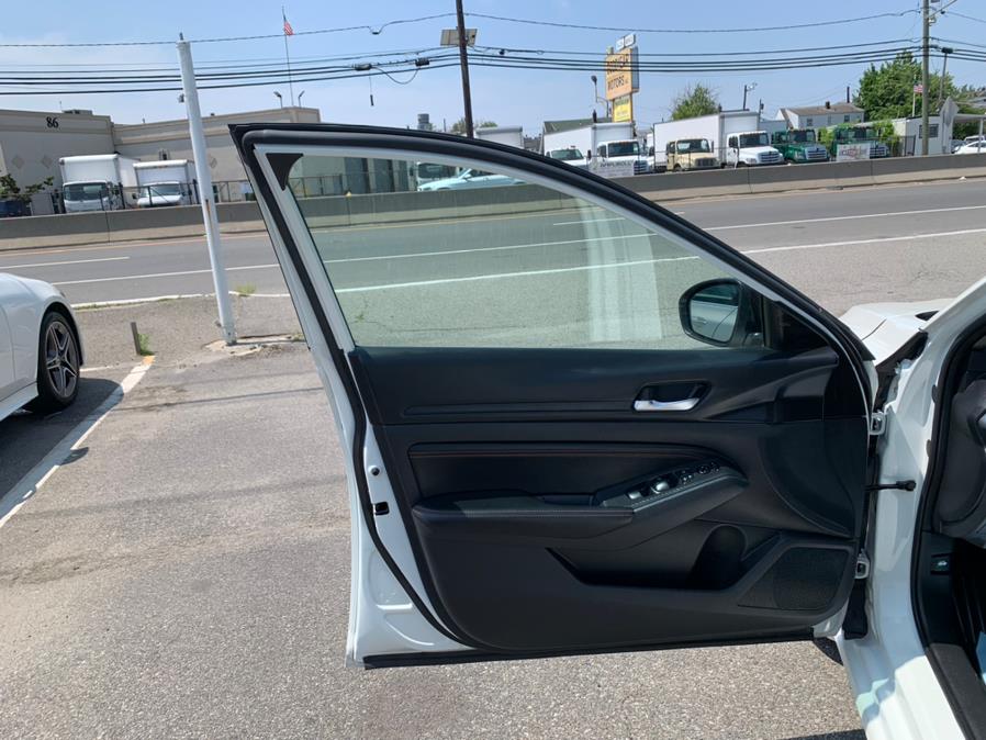 2019 Nissan Altima 2.5 SR Sedan, available for sale in Lodi, New Jersey | European Auto Expo. Lodi, New Jersey 2019 Nissan Altima 2.5 SR Sedan, available for sale in Lodi, New Jersey | European Auto Expo. Lodi, New Jersey