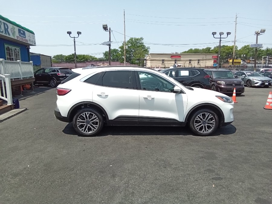 2020 Ford Escape SEL AWD, available for sale in Irvington, New Jersey | NJ Used Cars Center. Irvington, New Jersey 2020 Ford Escape SEL AWD, available for sale in Irvington, New Jersey | NJ Used Cars Center. Irvington, New Jersey