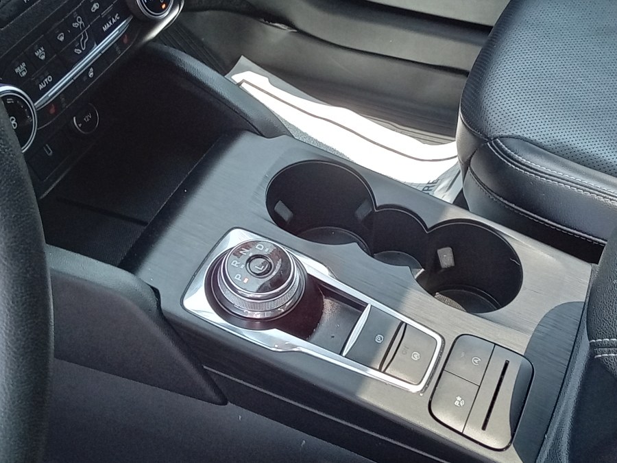 2020 Ford Escape SEL AWD, available for sale in Irvington, New Jersey | NJ Used Cars Center. Irvington, New Jersey 2020 Ford Escape SEL AWD, available for sale in Irvington, New Jersey | NJ Used Cars Center. Irvington, New Jersey