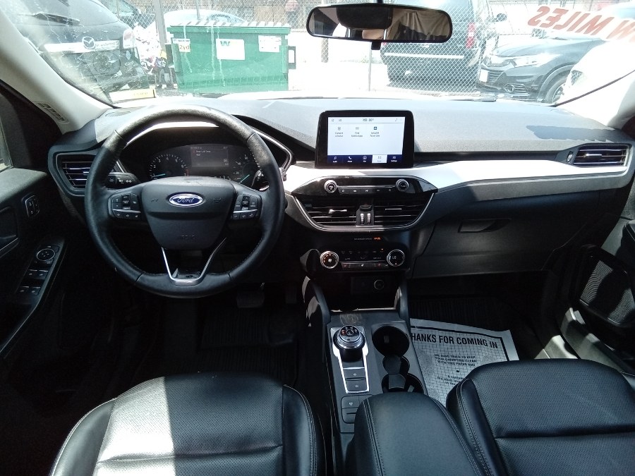 2020 Ford Escape SEL AWD, available for sale in Irvington, New Jersey | NJ Used Cars Center. Irvington, New Jersey 2020 Ford Escape SEL AWD, available for sale in Irvington, New Jersey | NJ Used Cars Center. Irvington, New Jersey