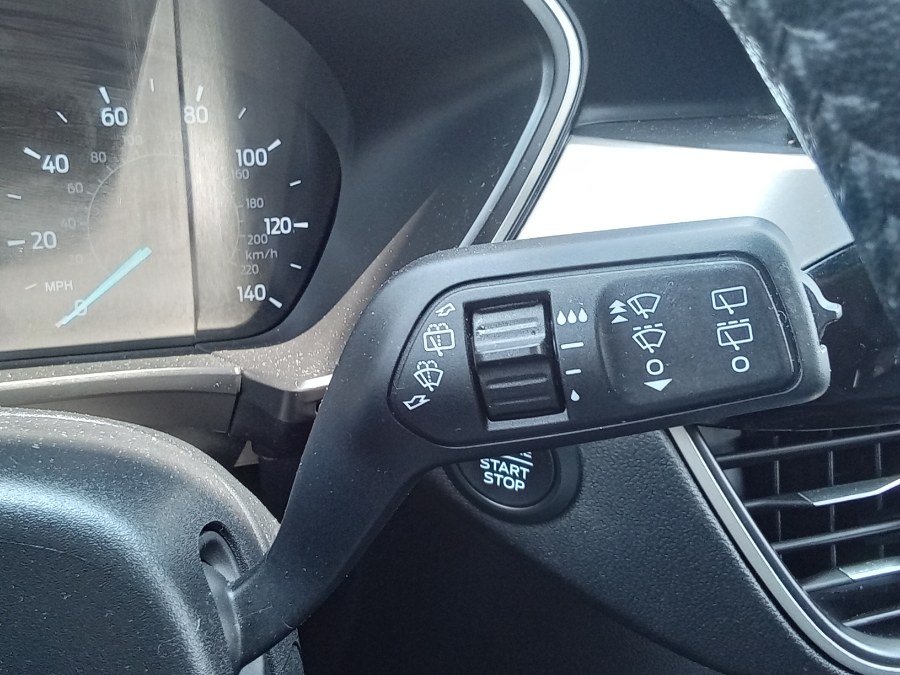 2020 Ford Escape SEL AWD, available for sale in Irvington, New Jersey | NJ Used Cars Center. Irvington, New Jersey 2020 Ford Escape SEL AWD, available for sale in Irvington, New Jersey | NJ Used Cars Center. Irvington, New Jersey