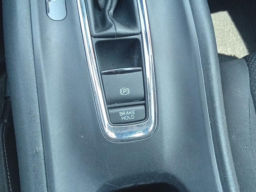 2021 Honda HR-V EX AWD CVT, available for sale in Irvington, New Jersey | NJ Used Cars Center. Irvington, New Jersey 2021 Honda HR-V EX AWD CVT, available for sale in Irvington, New Jersey | NJ Used Cars Center. Irvington, New Jersey