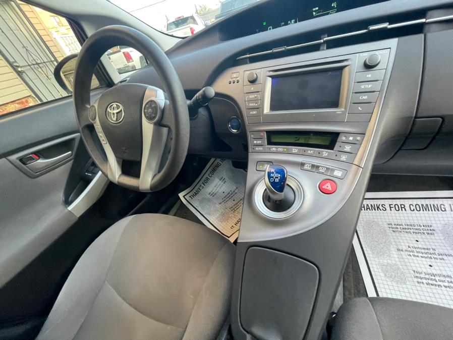 2014 Toyota Prius 5dr HB Two (Natl), available for sale in Irvington, New Jersey | Elis Motors Corp. Irvington, New Jersey 2014 Toyota Prius 5dr HB Two (Natl), available for sale in Irvington, New Jersey | Elis Motors Corp. Irvington, New Jersey