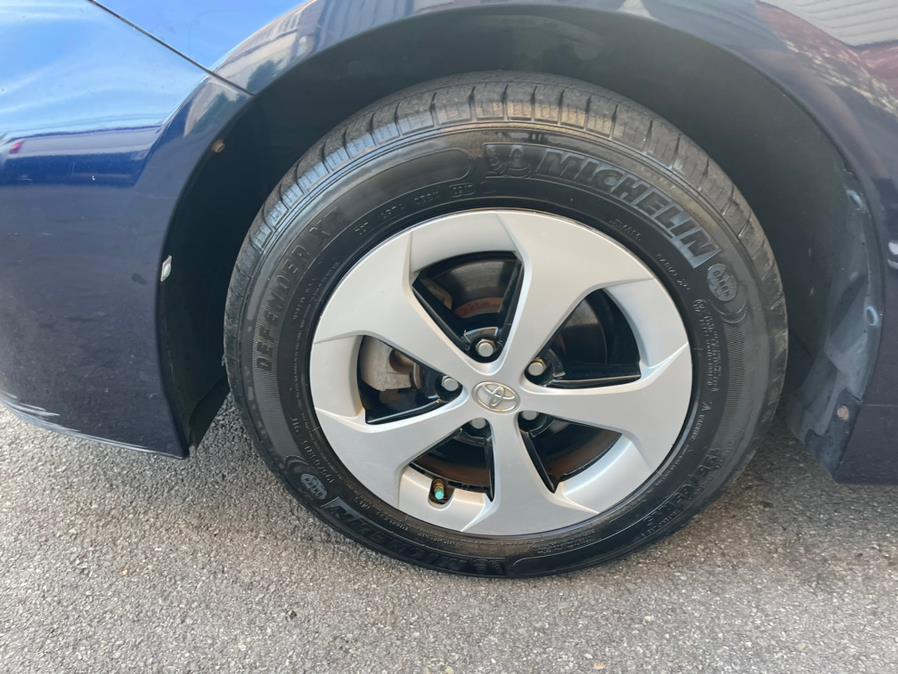 2014 Toyota Prius 5dr HB Two (Natl), available for sale in Irvington, New Jersey | Elis Motors Corp. Irvington, New Jersey 2014 Toyota Prius 5dr HB Two (Natl), available for sale in Irvington, New Jersey | Elis Motors Corp. Irvington, New Jersey