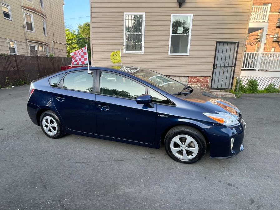 2014 Toyota Prius 5dr HB Two (Natl), available for sale in Irvington, New Jersey | Elis Motors Corp. Irvington, New Jersey 2014 Toyota Prius 5dr HB Two (Natl), available for sale in Irvington, New Jersey | Elis Motors Corp. Irvington, New Jersey