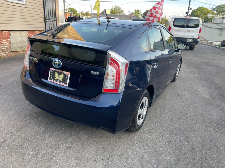 2014 Toyota Prius 5dr HB Two (Natl), available for sale in Irvington, New Jersey | Elis Motors Corp. Irvington, New Jersey 2014 Toyota Prius 5dr HB Two (Natl), available for sale in Irvington, New Jersey | Elis Motors Corp. Irvington, New Jersey