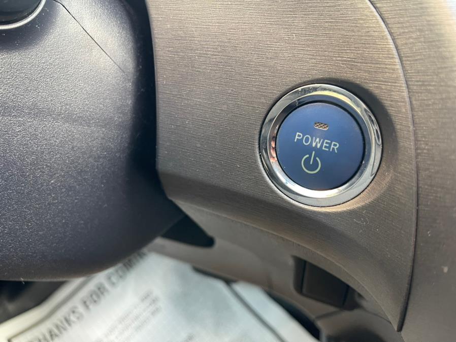 2014 Toyota Prius 5dr HB Two (Natl), available for sale in Irvington, New Jersey | Elis Motors Corp. Irvington, New Jersey 2014 Toyota Prius 5dr HB Two (Natl), available for sale in Irvington, New Jersey | Elis Motors Corp. Irvington, New Jersey