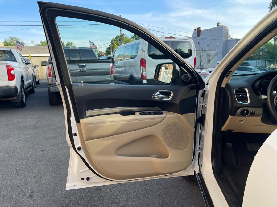 2016 Dodge Durango AWD 4dr SXT, available for sale in Irvington, New Jersey | Elis Motors Corp. Irvington, New Jersey 2016 Dodge Durango AWD 4dr SXT, available for sale in Irvington, New Jersey | Elis Motors Corp. Irvington, New Jersey