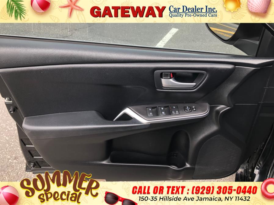 2017 Toyota Camry SE Automatic (Natl), available for sale in Jamaica, New York | Gateway Car Dealer Inc. Jamaica, New York 2017 Toyota Camry SE Automatic (Natl), available for sale in Jamaica, New York | Gateway Car Dealer Inc. Jamaica, New York