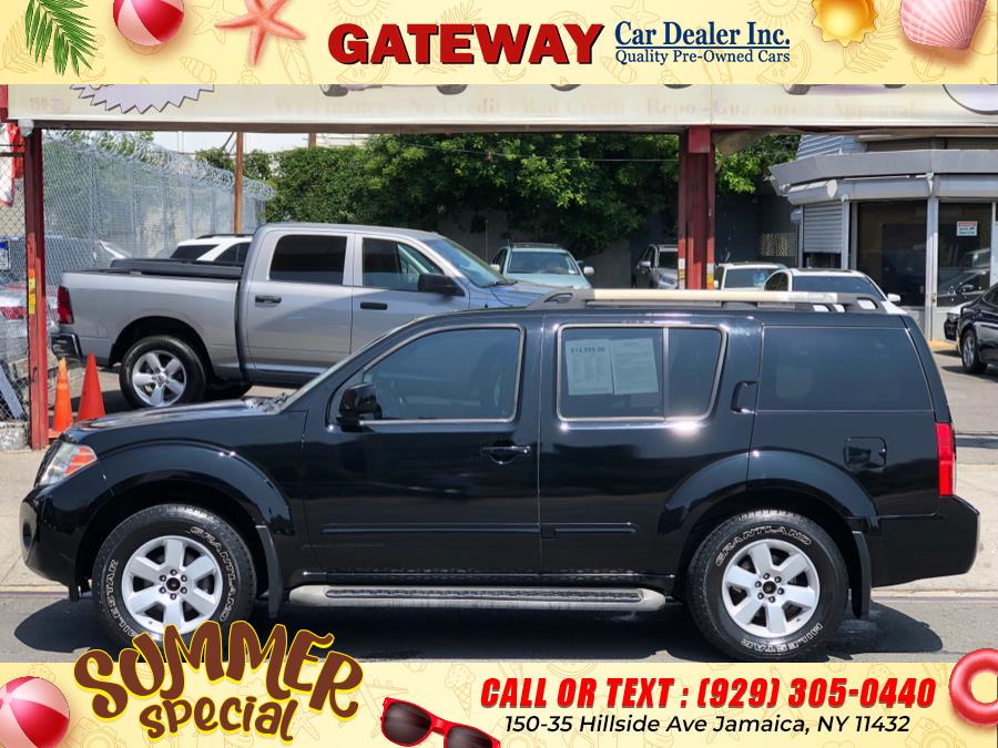 2011 Nissan Pathfinder 4WD 4dr V6 SV, available for sale in Jamaica, New York | Gateway Car Dealer Inc. Jamaica, New York 2011 Nissan Pathfinder 4WD 4dr V6 SV, available for sale in Jamaica, New York | Gateway Car Dealer Inc. Jamaica, New York