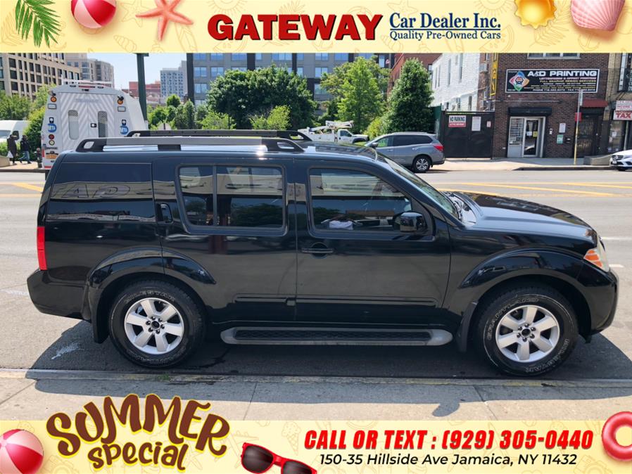 2011 Nissan Pathfinder 4WD 4dr V6 SV, available for sale in Jamaica, New York | Gateway Car Dealer Inc. Jamaica, New York 2011 Nissan Pathfinder 4WD 4dr V6 SV, available for sale in Jamaica, New York | Gateway Car Dealer Inc. Jamaica, New York