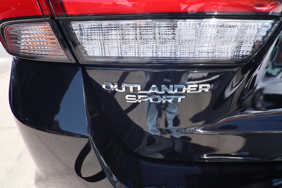 2021 Mitsubishi Outlander Sport ES 2.0 CVT, available for sale in Jamaica, New York | Hillside Auto Mall Inc.. Jamaica, New York 2021 Mitsubishi Outlander Sport ES 2.0 CVT, available for sale in Jamaica, New York | Hillside Auto Mall Inc.. Jamaica, New York