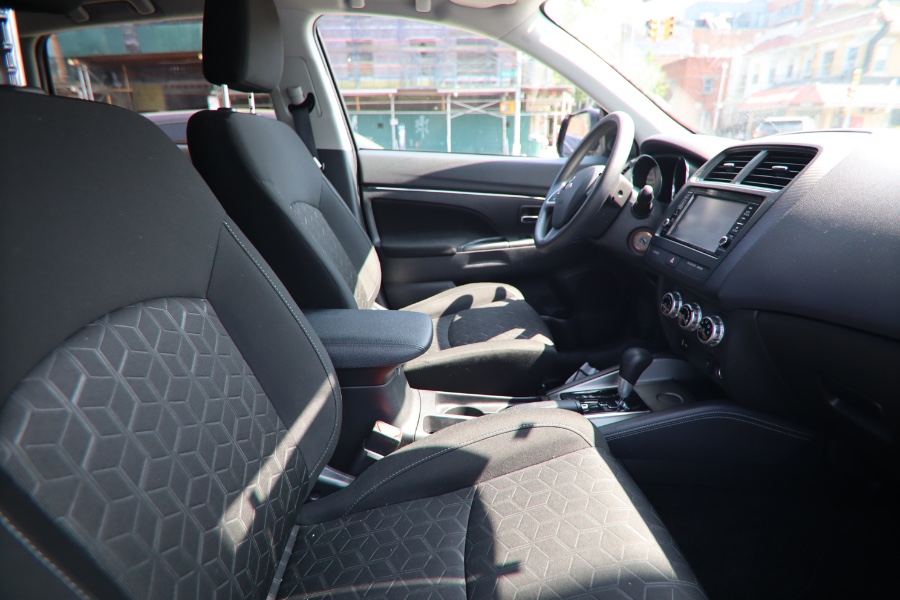 2021 Mitsubishi Outlander Sport ES 2.0 CVT, available for sale in Jamaica, New York | Hillside Auto Mall Inc.. Jamaica, New York 2021 Mitsubishi Outlander Sport ES 2.0 CVT, available for sale in Jamaica, New York | Hillside Auto Mall Inc.. Jamaica, New York