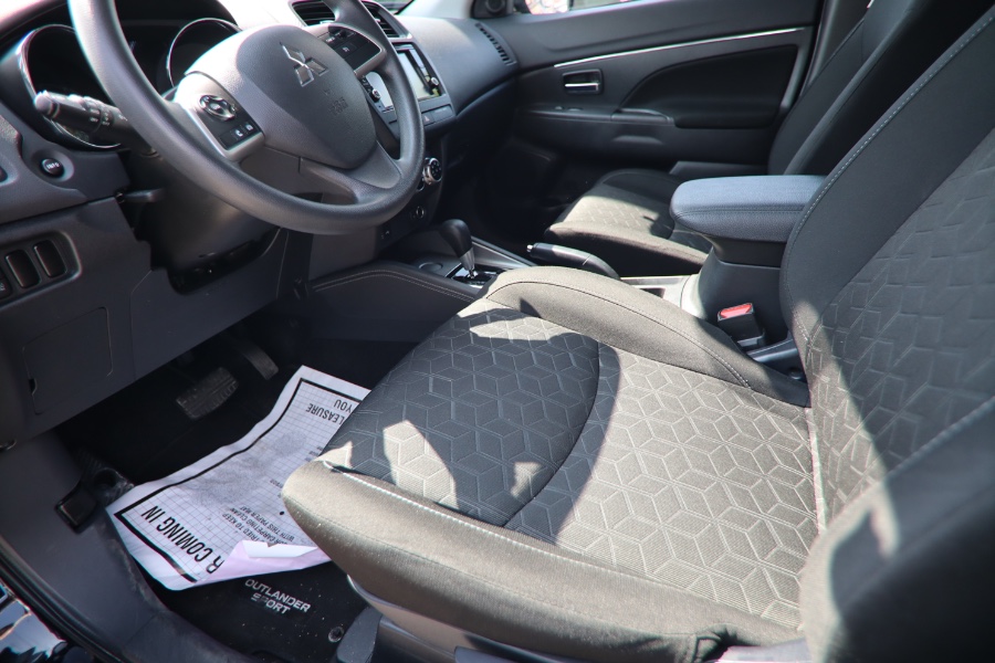 2021 Mitsubishi Outlander Sport ES 2.0 CVT, available for sale in Jamaica, New York | Hillside Auto Mall Inc.. Jamaica, New York 2021 Mitsubishi Outlander Sport ES 2.0 CVT, available for sale in Jamaica, New York | Hillside Auto Mall Inc.. Jamaica, New York