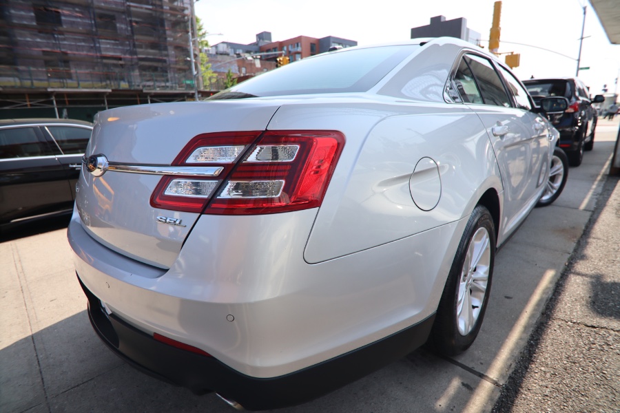 2016 Ford Taurus 4dr Sdn SEL FWD, available for sale in Jamaica, New York | Hillside Auto Mall Inc.. Jamaica, New York 2016 Ford Taurus 4dr Sdn SEL FWD, available for sale in Jamaica, New York | Hillside Auto Mall Inc.. Jamaica, New York