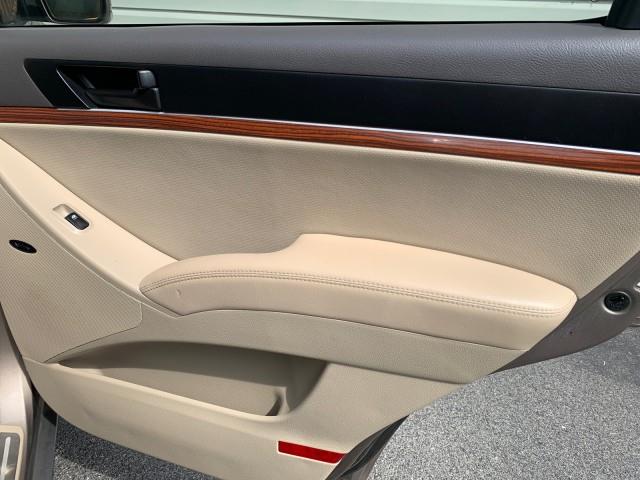 2011 Hyundai Veracruz Limited, available for sale in Forestville, Maryland | Valentine Motor Company. Forestville, Maryland 2011 Hyundai Veracruz Limited, available for sale in Forestville, Maryland | Valentine Motor Company. Forestville, Maryland