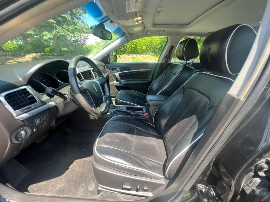 2011 Lincoln MKZ 4dr Sdn AWD, available for sale in Waterbury, Connecticut | Platinum Auto Care. Waterbury, Connecticut 2011 Lincoln MKZ 4dr Sdn AWD, available for sale in Waterbury, Connecticut | Platinum Auto Care. Waterbury, Connecticut