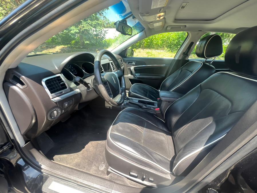 2011 Lincoln MKZ 4dr Sdn AWD, available for sale in Waterbury, Connecticut | Platinum Auto Care. Waterbury, Connecticut 2011 Lincoln MKZ 4dr Sdn AWD, available for sale in Waterbury, Connecticut | Platinum Auto Care. Waterbury, Connecticut