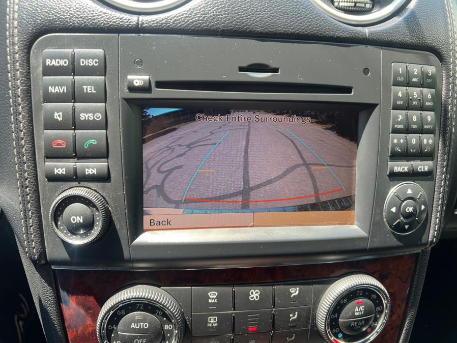 2011 Mercedes-Benz GL-Class 4MATIC 4dr GL 450, available for sale in Waterbury, Connecticut | Platinum Auto Care. Waterbury, Connecticut 2011 Mercedes-Benz GL-Class 4MATIC 4dr GL 450, available for sale in Waterbury, Connecticut | Platinum Auto Care. Waterbury, Connecticut