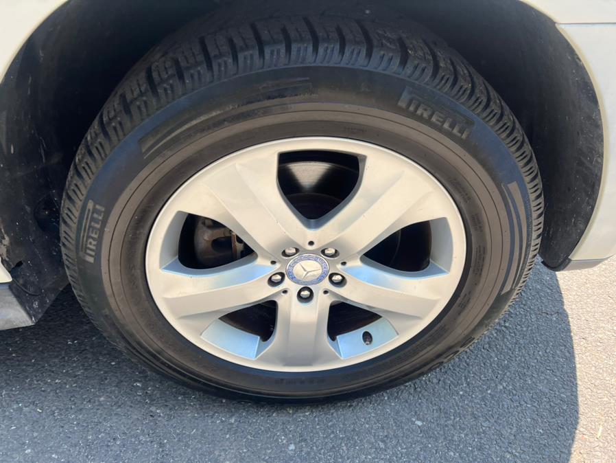 2011 Mercedes-Benz GL-Class 4MATIC 4dr GL 450, available for sale in Waterbury, Connecticut | Platinum Auto Care. Waterbury, Connecticut 2011 Mercedes-Benz GL-Class 4MATIC 4dr GL 450, available for sale in Waterbury, Connecticut | Platinum Auto Care. Waterbury, Connecticut