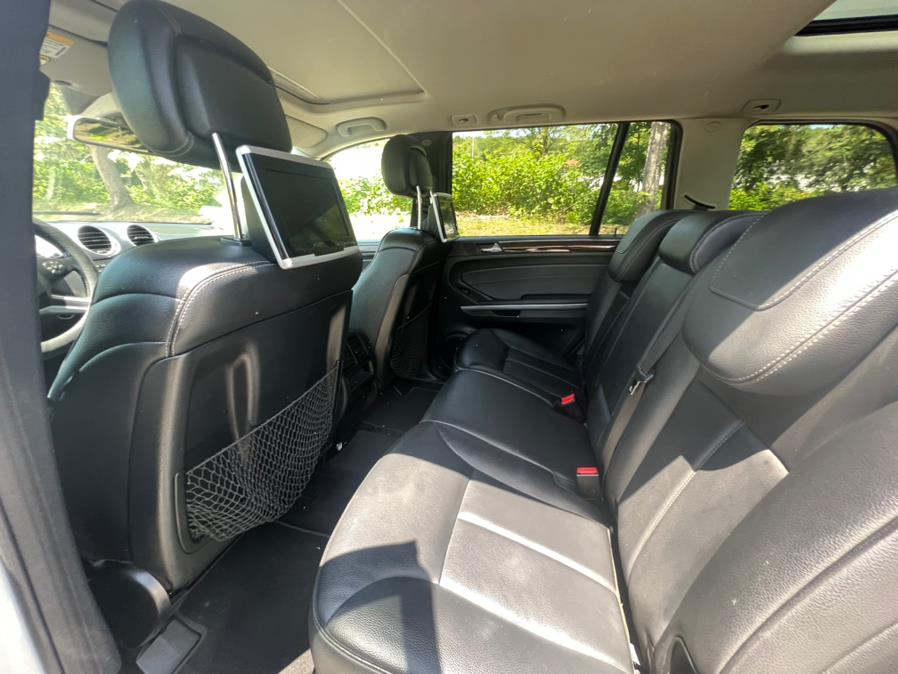 2011 Mercedes-Benz GL-Class 4MATIC 4dr GL 450, available for sale in Waterbury, Connecticut | Platinum Auto Care. Waterbury, Connecticut 2011 Mercedes-Benz GL-Class 4MATIC 4dr GL 450, available for sale in Waterbury, Connecticut | Platinum Auto Care. Waterbury, Connecticut