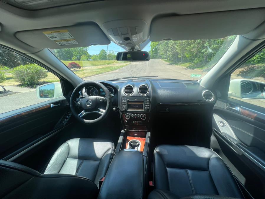 2011 Mercedes-Benz GL-Class 4MATIC 4dr GL 450, available for sale in Waterbury, Connecticut | Platinum Auto Care. Waterbury, Connecticut 2011 Mercedes-Benz GL-Class 4MATIC 4dr GL 450, available for sale in Waterbury, Connecticut | Platinum Auto Care. Waterbury, Connecticut
