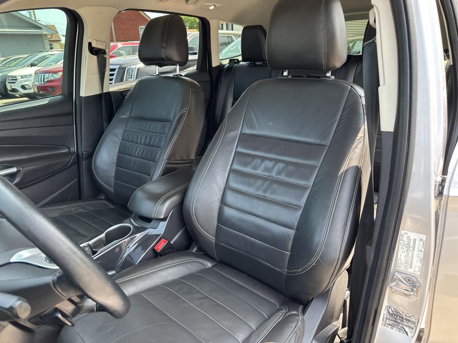 2015 Ford Escape FWD 4dr Titanium, available for sale in Little Ferry, New Jersey | Victoria Preowned Autos Inc. Little Ferry, New Jersey 2015 Ford Escape FWD 4dr Titanium, available for sale in Little Ferry, New Jersey | Victoria Preowned Autos Inc. Little Ferry, New Jersey