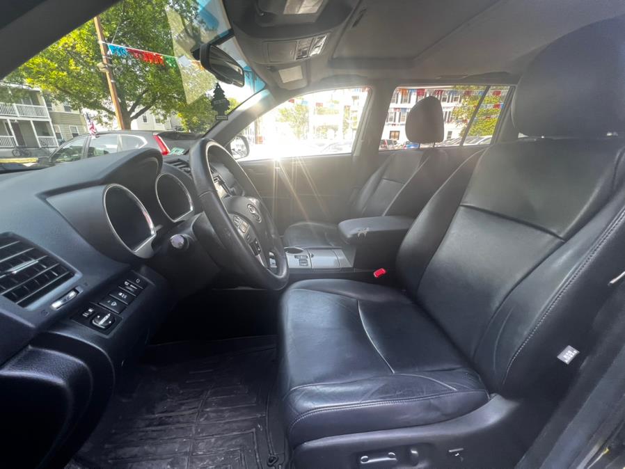 2013 Toyota Highlander 4WD 4dr V6 SE (Natl), available for sale in Worcester, Massachusetts | Sophia's Auto Sales Inc. Worcester, Massachusetts 2013 Toyota Highlander 4WD 4dr V6 SE (Natl), available for sale in Worcester, Massachusetts | Sophia's Auto Sales Inc. Worcester, Massachusetts