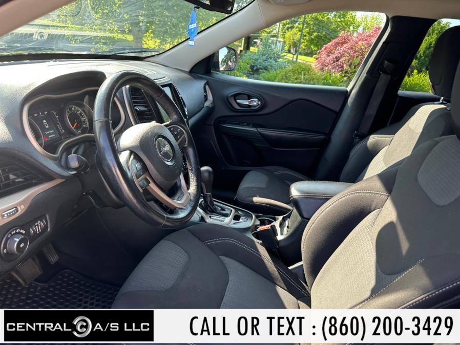 2015 Jeep Cherokee 4WD 4dr Latitude, available for sale in East Windsor, Connecticut | Central A/S LLC. East Windsor, Connecticut 2015 Jeep Cherokee 4WD 4dr Latitude, available for sale in East Windsor, Connecticut | Central A/S LLC. East Windsor, Connecticut