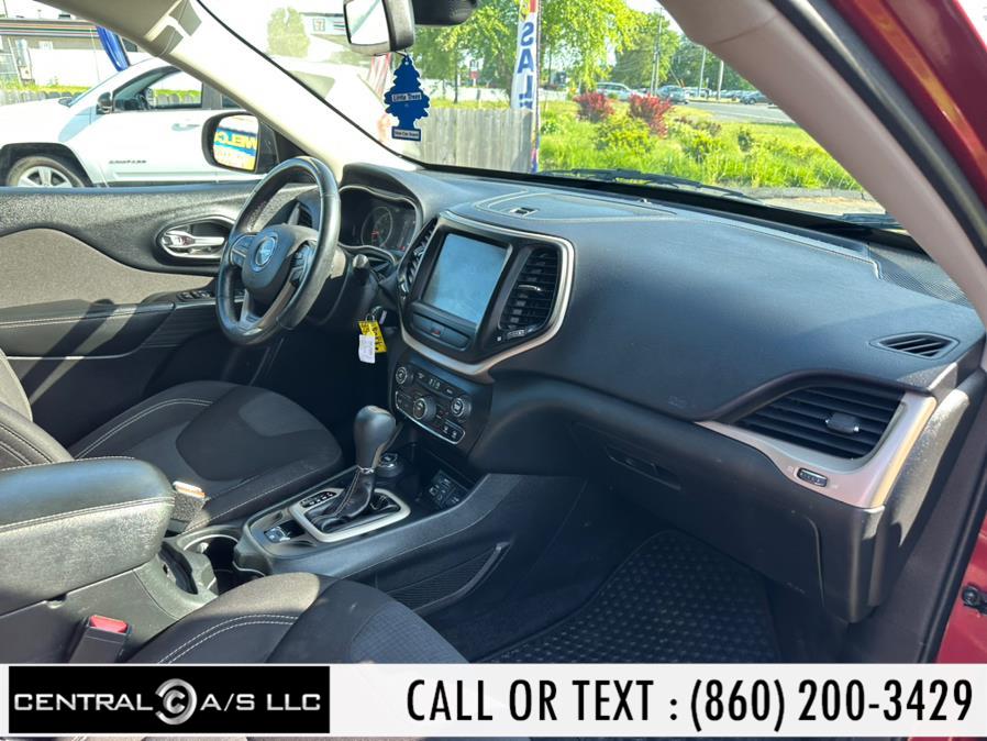 2015 Jeep Cherokee 4WD 4dr Latitude, available for sale in East Windsor, Connecticut | Central A/S LLC. East Windsor, Connecticut 2015 Jeep Cherokee 4WD 4dr Latitude, available for sale in East Windsor, Connecticut | Central A/S LLC. East Windsor, Connecticut