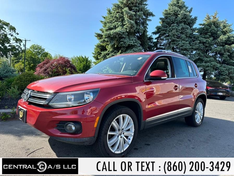 2013 Volkswagen Tiguan 4WD 4dr Auto SE w/Sunroof & Nav *Ltd Avail*, available for sale in East Windsor, Connecticut | Central A/S LLC. East Windsor, Connecticut 2013 Volkswagen Tiguan 4WD 4dr Auto SE w/Sunroof & Nav *Ltd Avail*, available for sale in East Windsor, Connecticut | Central A/S LLC. East Windsor, Connecticut