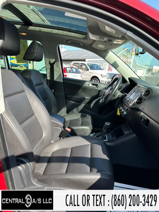 2013 Volkswagen Tiguan 4WD 4dr Auto SE w/Sunroof & Nav *Ltd Avail*, available for sale in East Windsor, Connecticut | Central A/S LLC. East Windsor, Connecticut 2013 Volkswagen Tiguan 4WD 4dr Auto SE w/Sunroof & Nav *Ltd Avail*, available for sale in East Windsor, Connecticut | Central A/S LLC. East Windsor, Connecticut