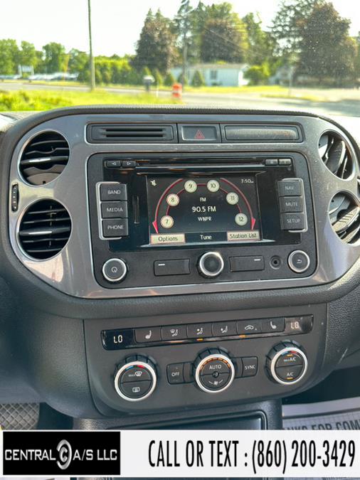 2013 Volkswagen Tiguan 4WD 4dr Auto SE w/Sunroof & Nav *Ltd Avail*, available for sale in East Windsor, Connecticut | Central A/S LLC. East Windsor, Connecticut 2013 Volkswagen Tiguan 4WD 4dr Auto SE w/Sunroof & Nav *Ltd Avail*, available for sale in East Windsor, Connecticut | Central A/S LLC. East Windsor, Connecticut