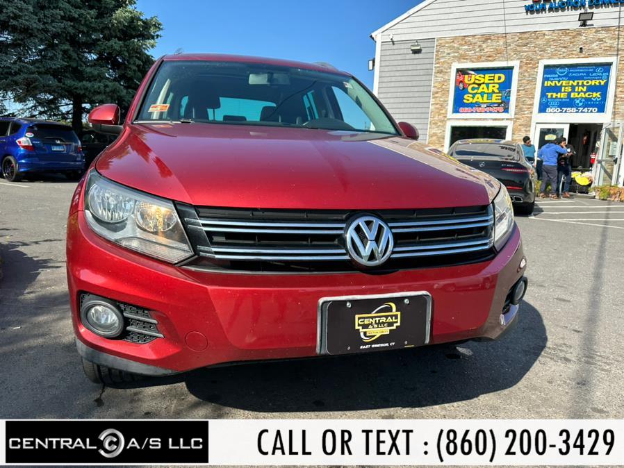 2013 Volkswagen Tiguan 4WD 4dr Auto SE w/Sunroof & Nav *Ltd Avail*, available for sale in East Windsor, Connecticut | Central A/S LLC. East Windsor, Connecticut 2013 Volkswagen Tiguan 4WD 4dr Auto SE w/Sunroof & Nav *Ltd Avail*, available for sale in East Windsor, Connecticut | Central A/S LLC. East Windsor, Connecticut