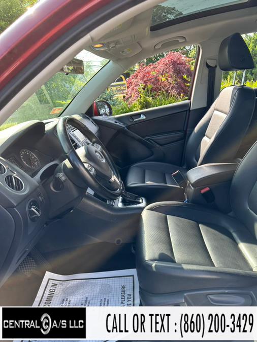 2013 Volkswagen Tiguan 4WD 4dr Auto SE w/Sunroof & Nav *Ltd Avail*, available for sale in East Windsor, Connecticut | Central A/S LLC. East Windsor, Connecticut 2013 Volkswagen Tiguan 4WD 4dr Auto SE w/Sunroof & Nav *Ltd Avail*, available for sale in East Windsor, Connecticut | Central A/S LLC. East Windsor, Connecticut