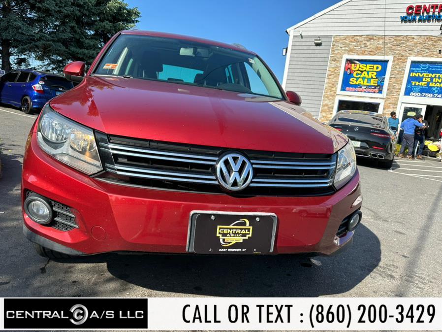 2013 Volkswagen Tiguan 4WD 4dr Auto SE w/Sunroof & Nav *Ltd Avail*, available for sale in East Windsor, Connecticut | Central A/S LLC. East Windsor, Connecticut 2013 Volkswagen Tiguan 4WD 4dr Auto SE w/Sunroof & Nav *Ltd Avail*, available for sale in East Windsor, Connecticut | Central A/S LLC. East Windsor, Connecticut