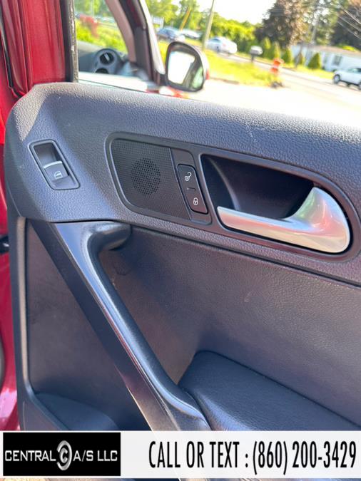 2013 Volkswagen Tiguan 4WD 4dr Auto SE w/Sunroof & Nav *Ltd Avail*, available for sale in East Windsor, Connecticut | Central A/S LLC. East Windsor, Connecticut 2013 Volkswagen Tiguan 4WD 4dr Auto SE w/Sunroof & Nav *Ltd Avail*, available for sale in East Windsor, Connecticut | Central A/S LLC. East Windsor, Connecticut