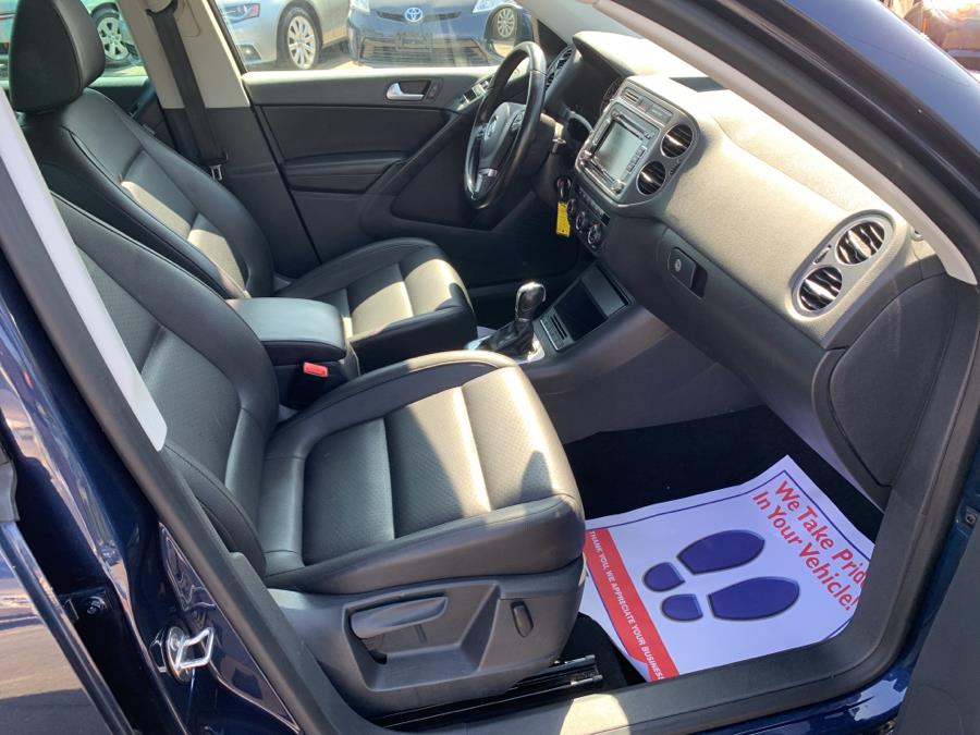 2013 Volkswagen Tiguan 4WD 4dr Auto S w/Sunroof, available for sale in Springfield, Massachusetts | Absolute Motors Inc. Springfield, Massachusetts 2013 Volkswagen Tiguan 4WD 4dr Auto S w/Sunroof, available for sale in Springfield, Massachusetts | Absolute Motors Inc. Springfield, Massachusetts