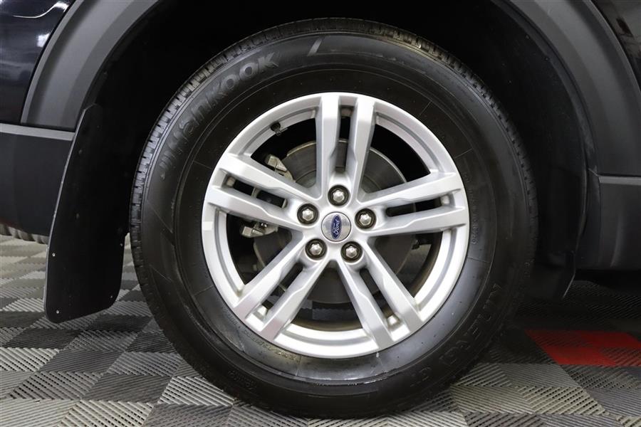 2020 Ford Explorer XLT, available for sale in Paterson, New Jersey | Fast Track Motors. Paterson, New Jersey 2020 Ford Explorer XLT, available for sale in Paterson, New Jersey | Fast Track Motors. Paterson, New Jersey