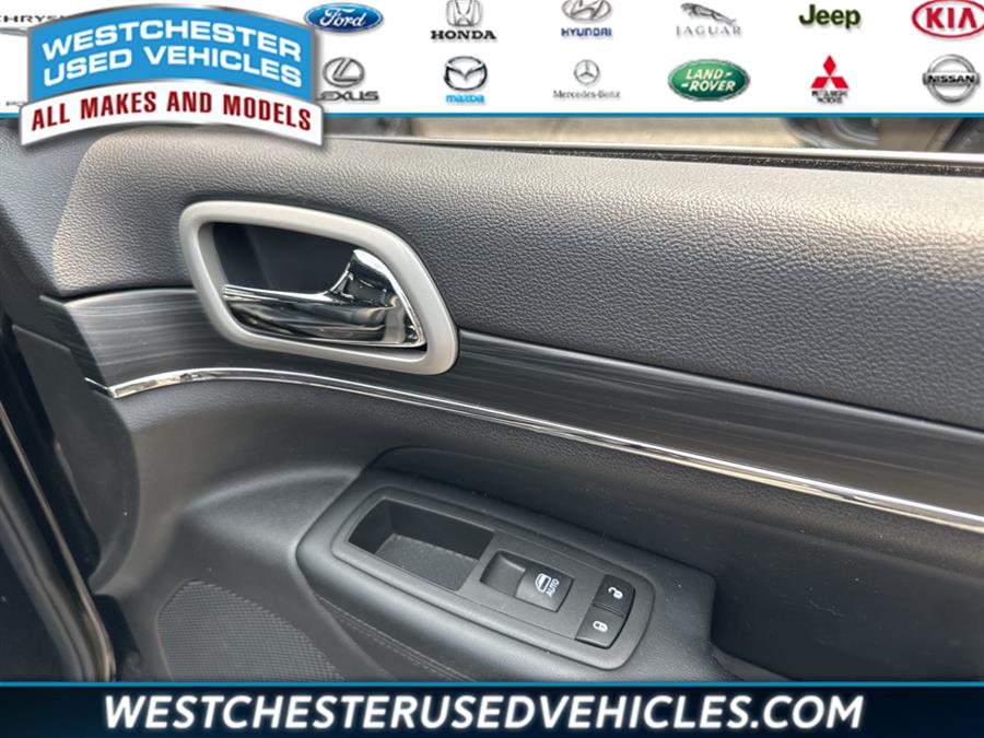 2020 Jeep Grand Cherokee Limited, available for sale in White Plains, New York | Westchester Used Vehicles. White Plains, New York 2020 Jeep Grand Cherokee Limited, available for sale in White Plains, New York | Westchester Used Vehicles. White Plains, New York